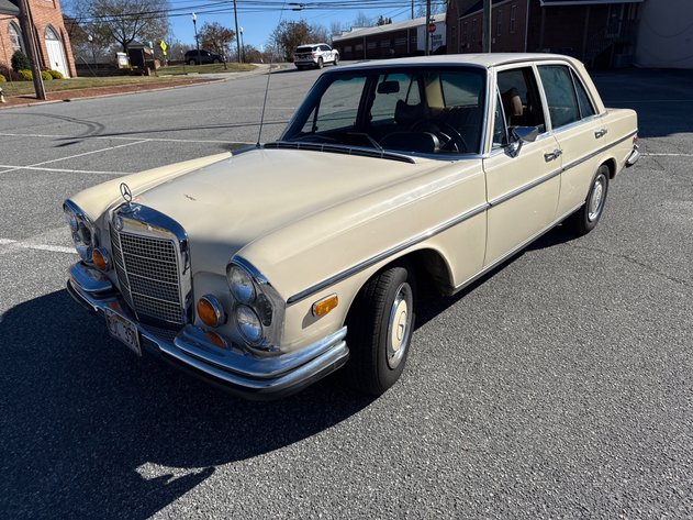 Image for December '25 Consignment Auction