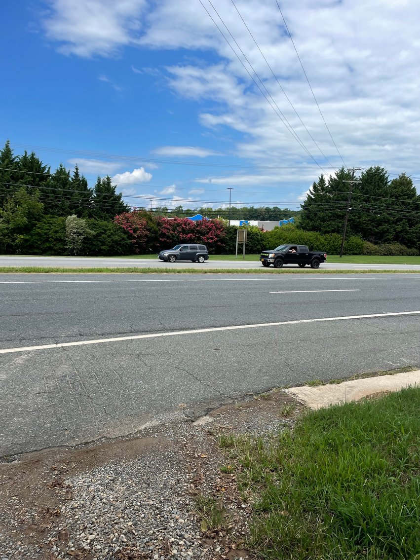 Image for 1001 E Lynchburg Salem Tpke, Bedford, VA 24523