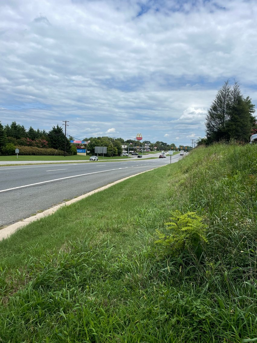 Image for 1001 E Lynchburg Salem Tpke, Bedford, VA 24523