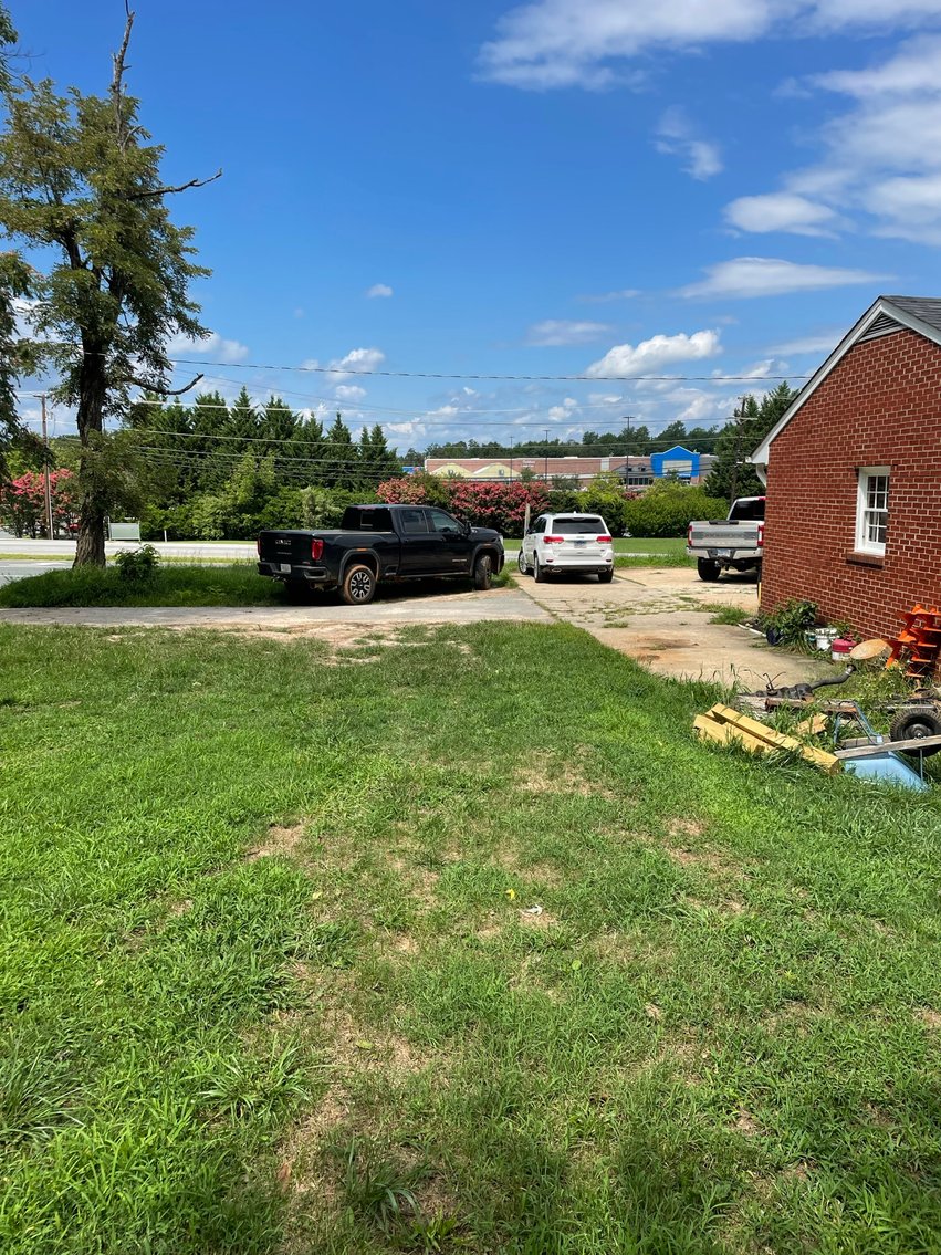 Image for 1001 E Lynchburg Salem Tpke, Bedford, VA 24523