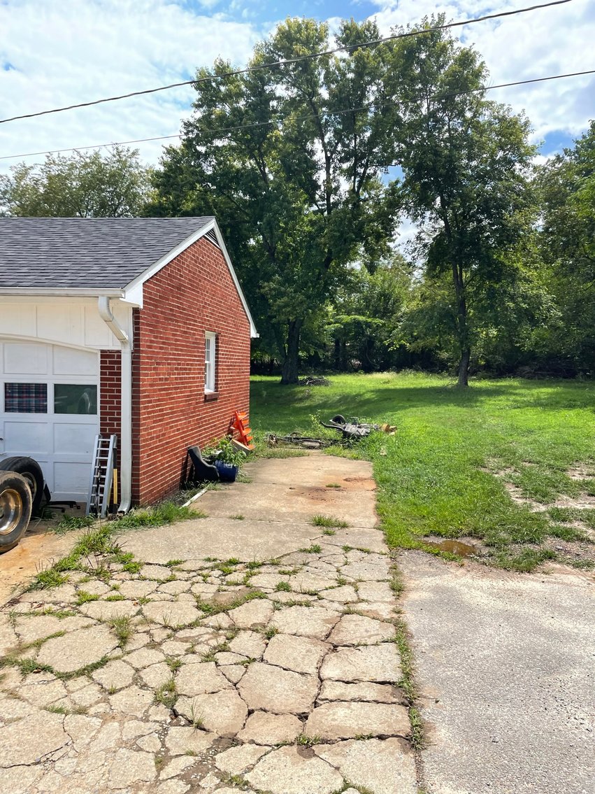 Image for 1001 E Lynchburg Salem Tpke, Bedford, VA 24523