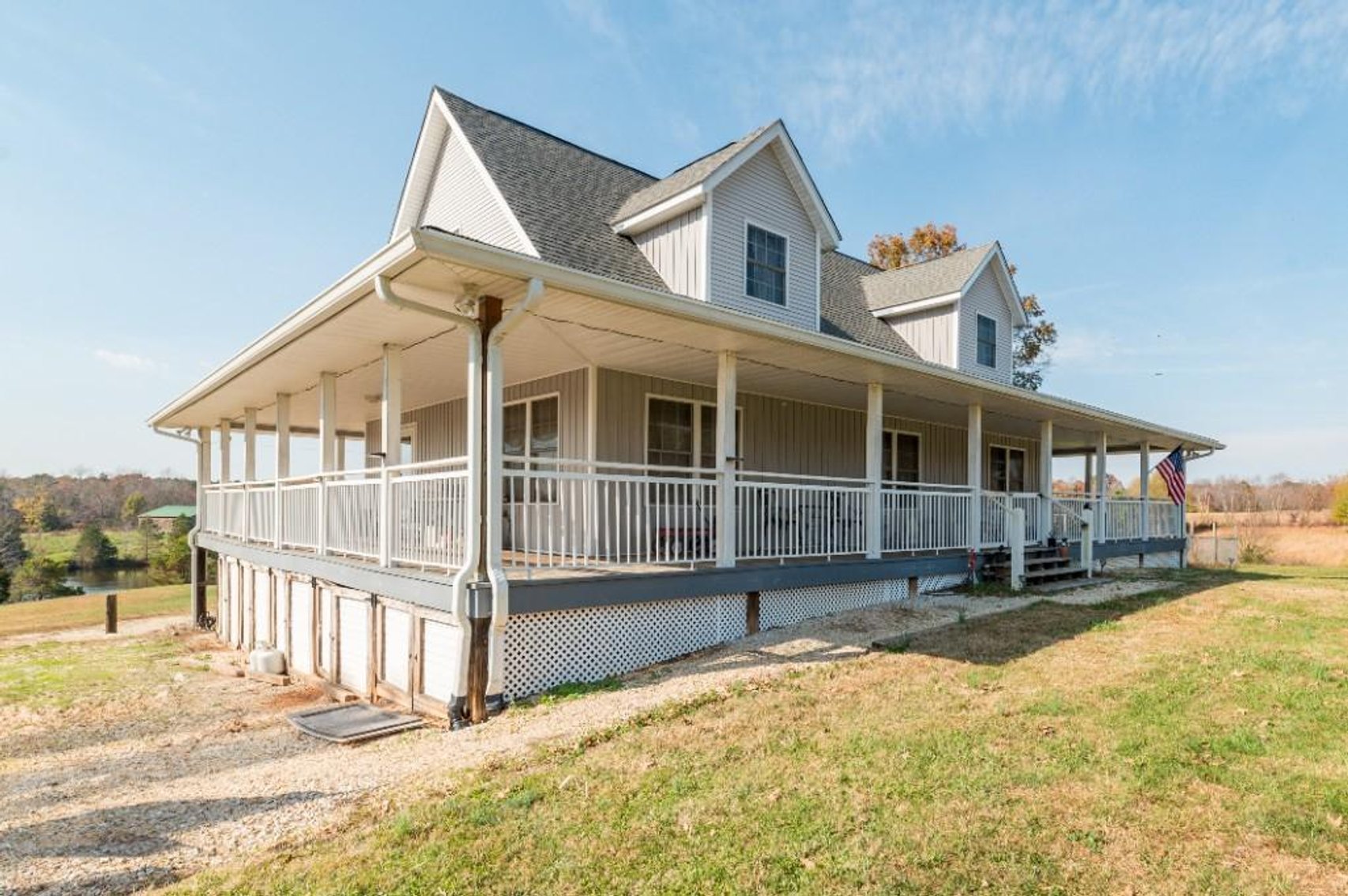 Image for **UNDER CONTRACT** House on 25 Acres Appomattox Va 3 Buildings with Pond