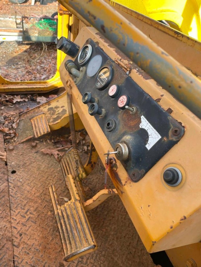 Image for Kamatsu D41S Track Loader