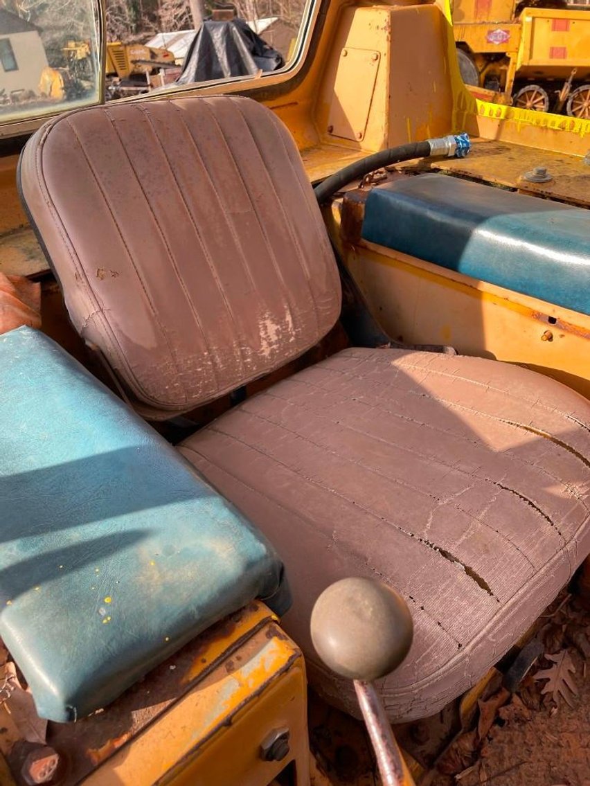 Image for Kamatsu D41S Track Loader