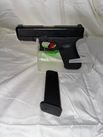 Image for Large Gun Auction / Collection of Rifles, Handguns, Shotguns, Ammo, Parts & More!