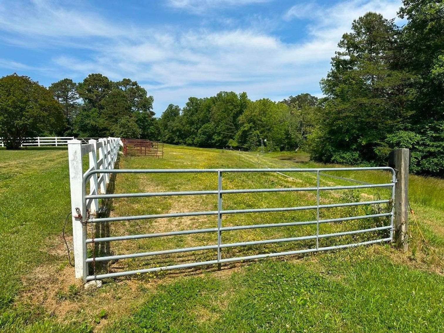 Image for Bonterra Horse Farms Real Estate  Liquidation