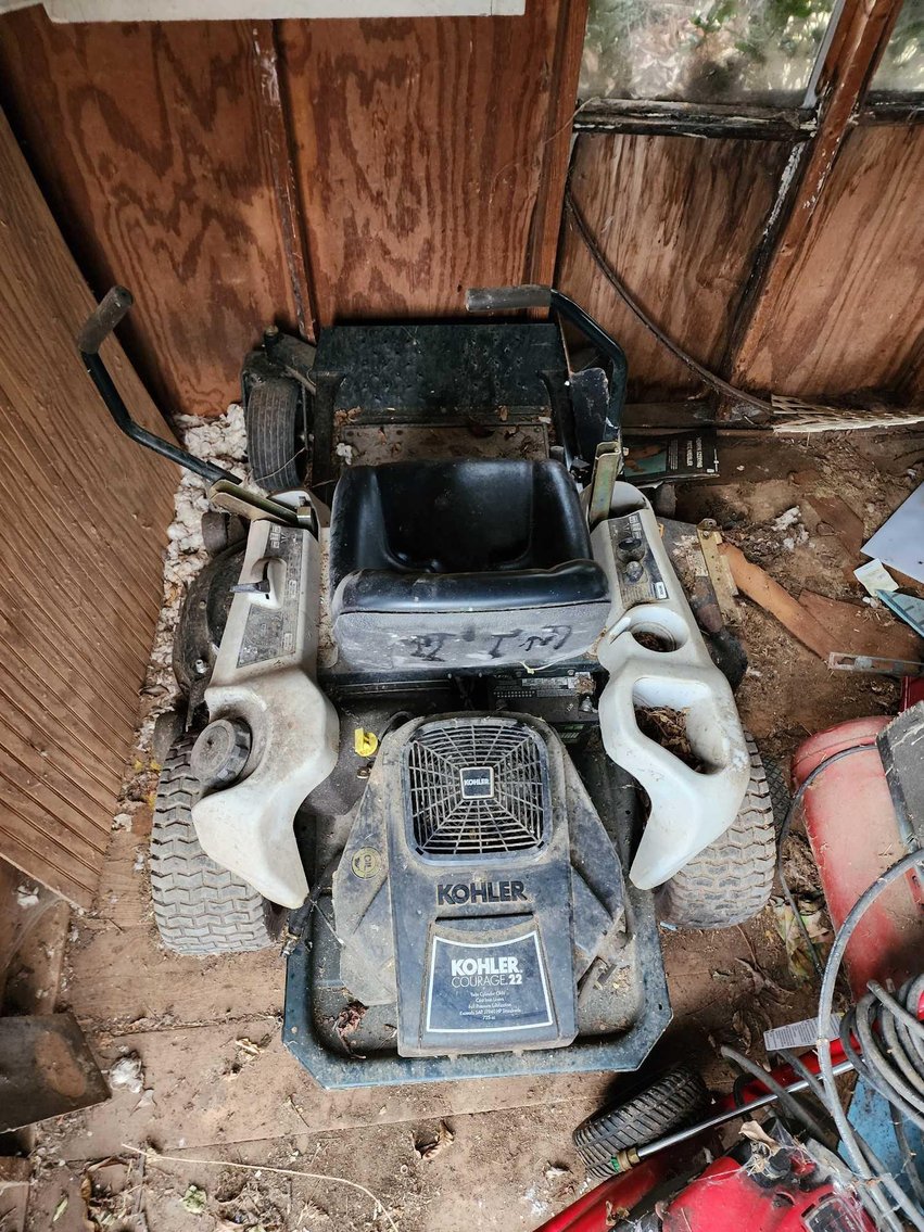 Image for *ONLINE ONLY* LIVING ESTATE OF KATHLEEN KIRBY BEDFORD VA