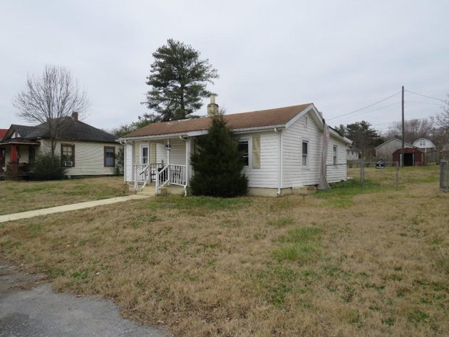 Image for 2 BED 1 BATH HOME ALTAVISTA VA