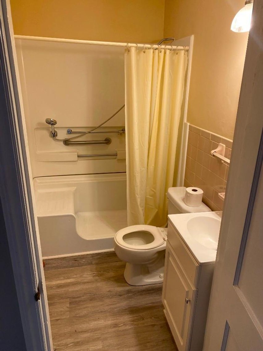 Image for HOME SOLD PRIOR TO AUCTION !!!  SOLD SOLD SOLD ESTATE OF ALBERT M.TYREE -  1 1/2 STORY CAPE COD BRICK HOME