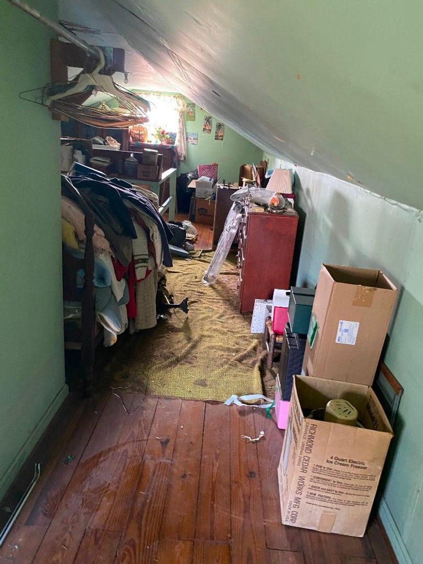 Image for HOME SOLD PRIOR TO AUCTION !!!  SOLD SOLD SOLD ESTATE OF ALBERT M.TYREE -  1 1/2 STORY CAPE COD BRICK HOME