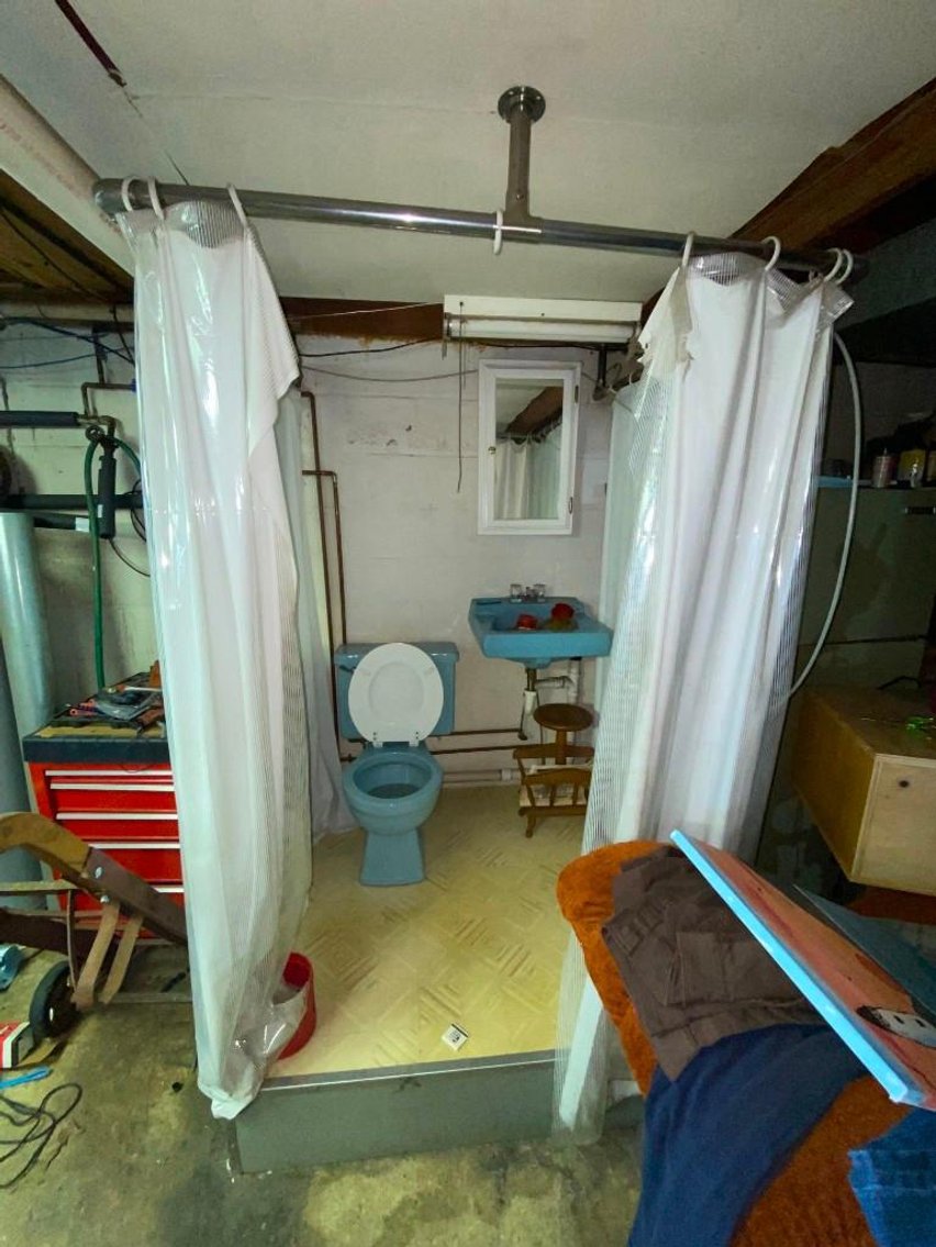 Image for HOME SOLD PRIOR TO AUCTION !!!  SOLD SOLD SOLD ESTATE OF ALBERT M.TYREE -  1 1/2 STORY CAPE COD BRICK HOME