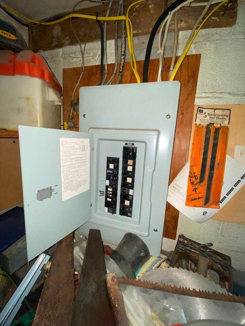 Image for HOME SOLD PRIOR TO AUCTION !!!  SOLD SOLD SOLD ESTATE OF ALBERT M.TYREE -  1 1/2 STORY CAPE COD BRICK HOME