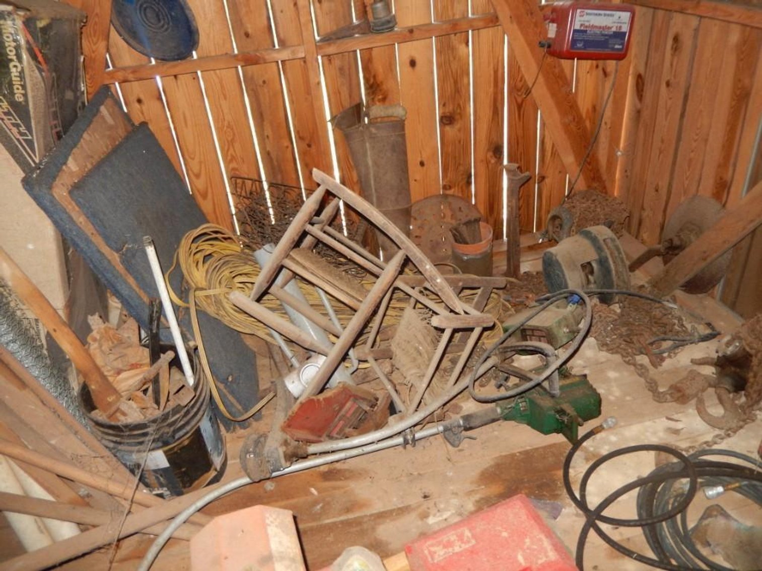 Image for Pittsville Estate Auction