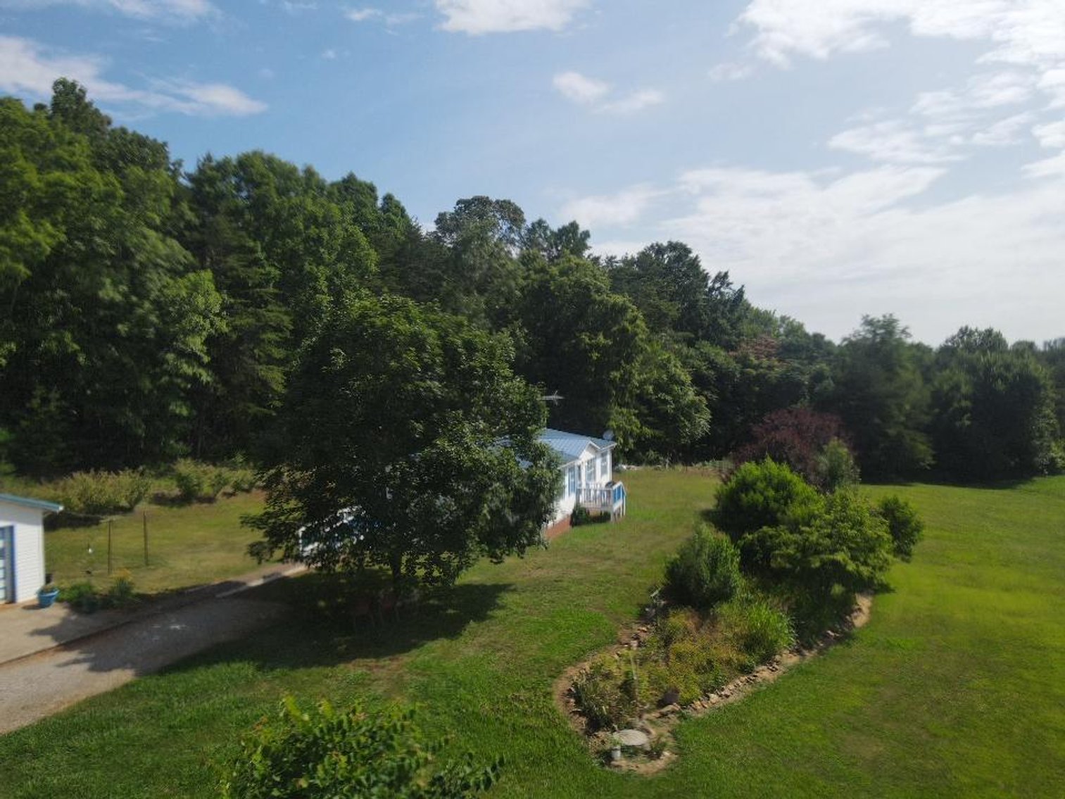 Image for 8.93 Country Acres with 1,372 sqft 3 Bed 2 Bath Home Pittsville Va