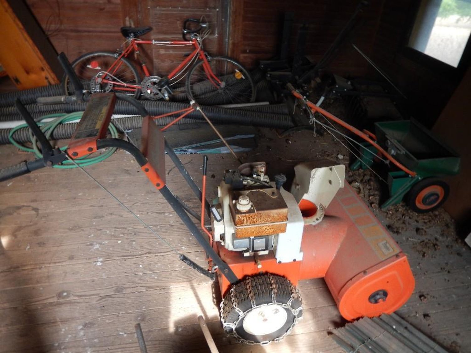 Image for Glenn & Evelyn Bertness Estate Auction