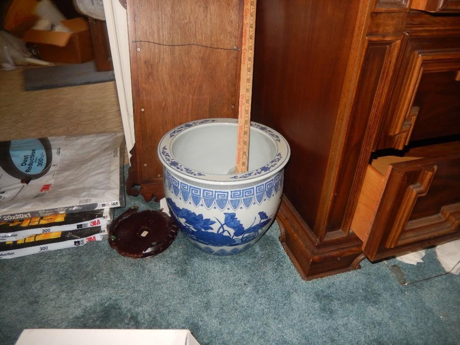 Image for Glenn & Evelyn Bertness Estate Auction