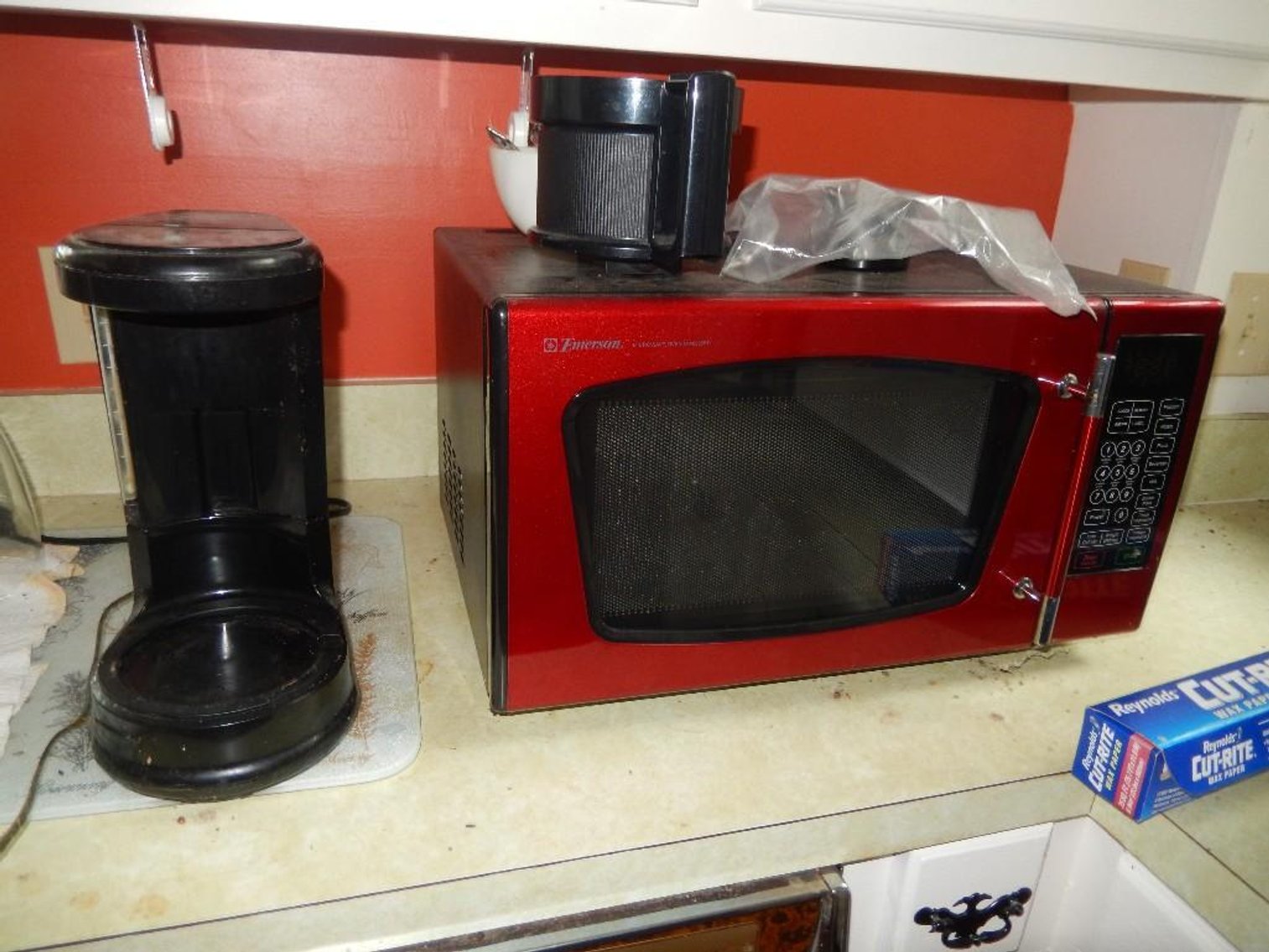 Image for Glenn & Evelyn Bertness Estate Auction