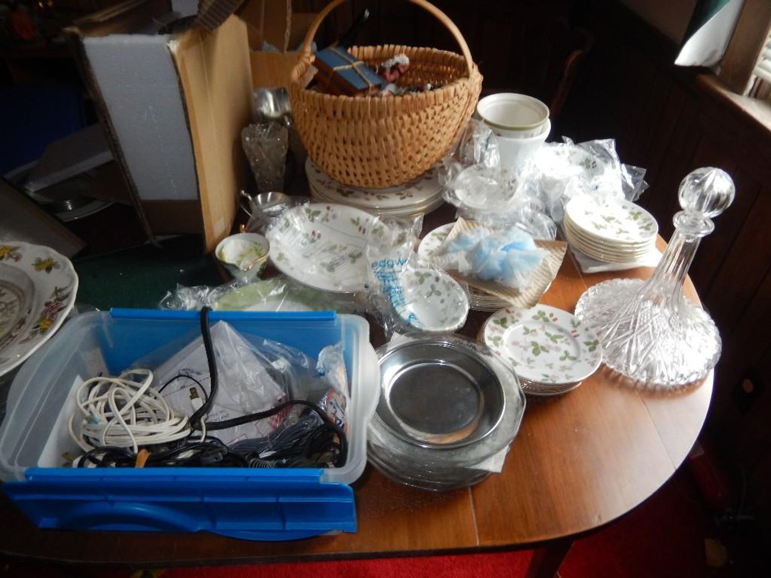 Image for Glenn & Evelyn Bertness Estate Auction