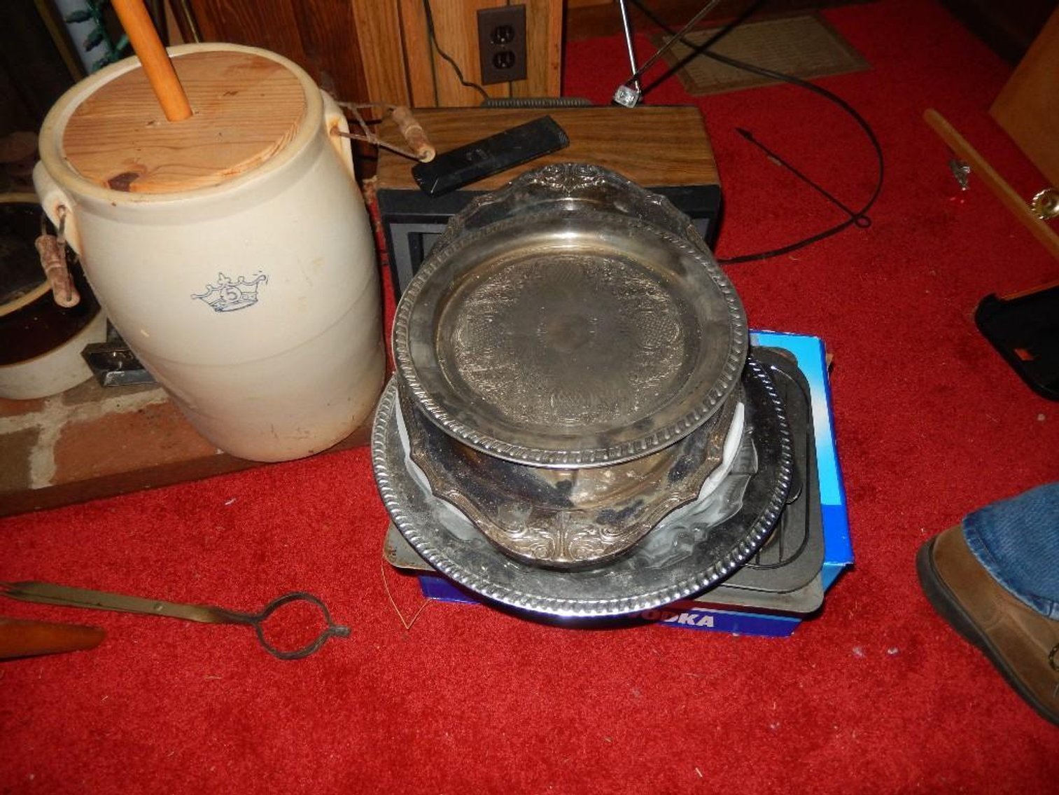 Image for Glenn & Evelyn Bertness Estate Auction