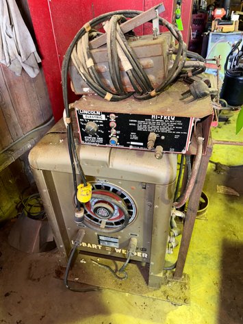 Image for Gladstone, VA Farm Equipment Auction