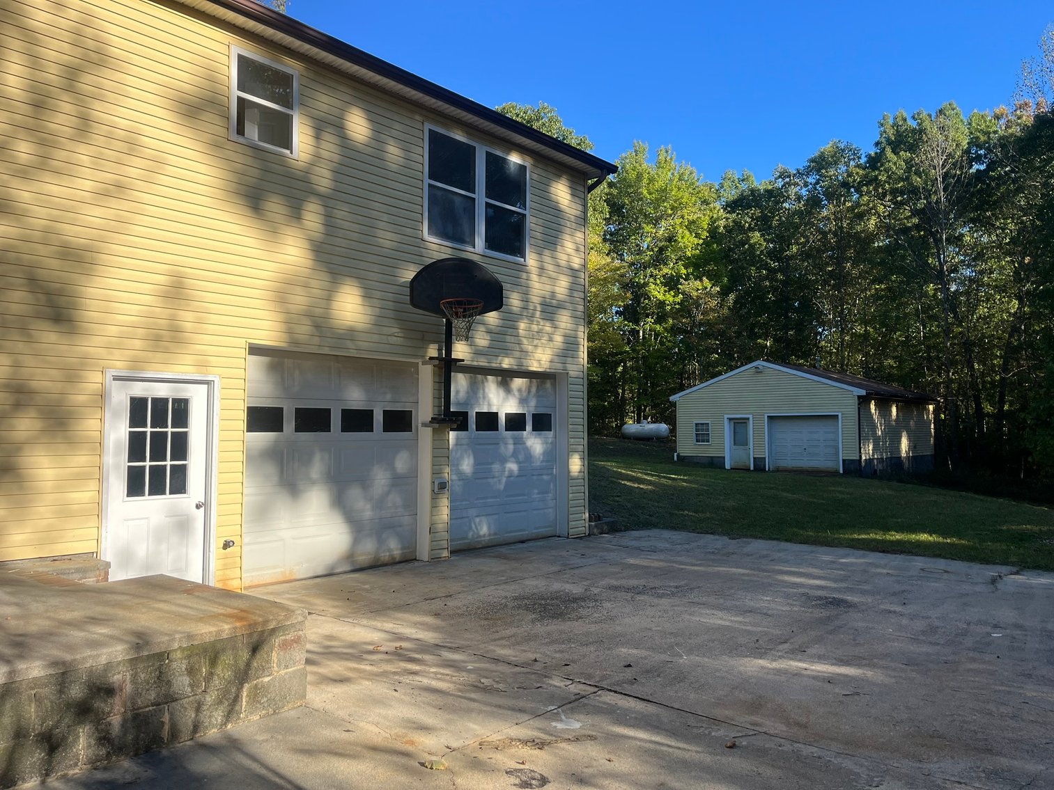 Image for Split Foyer With Shop on 5 Ac in Gladstone VA