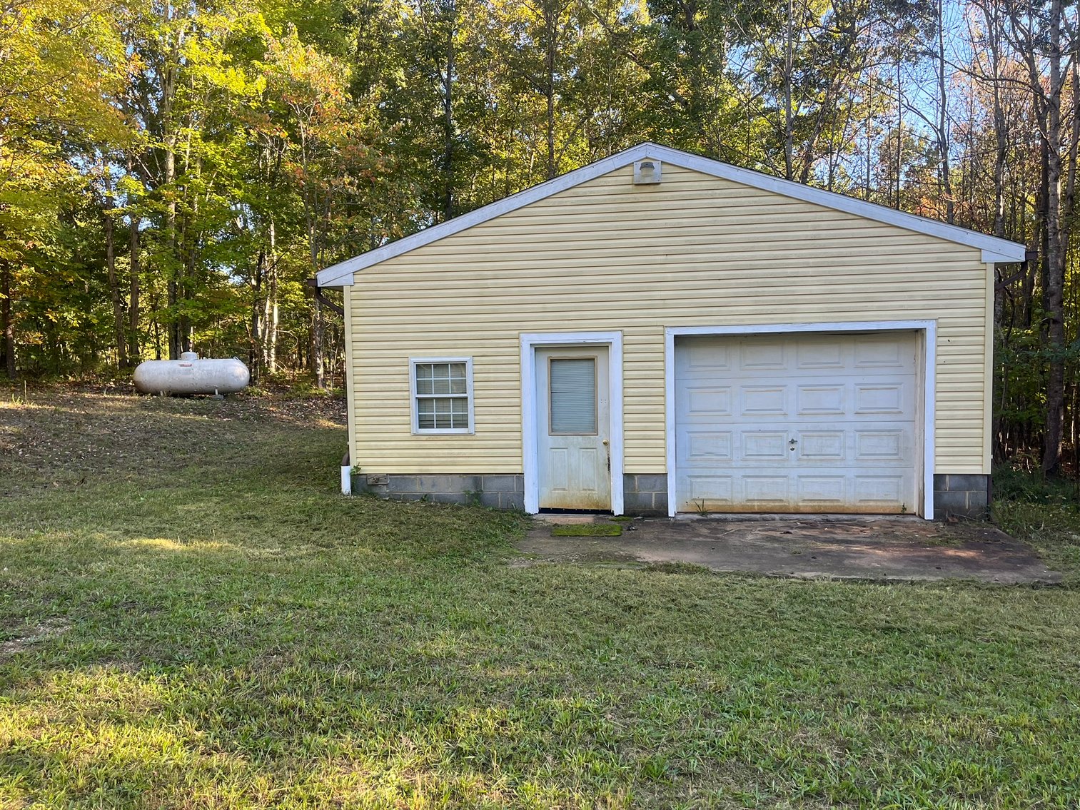 Image for Split Foyer With Shop on 5 Ac in Gladstone VA