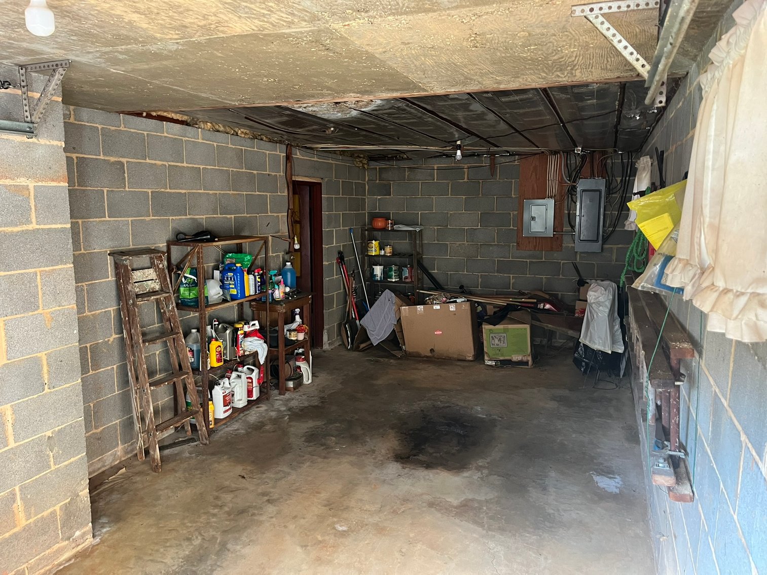 Image for Madison Heights Real Estate Auction