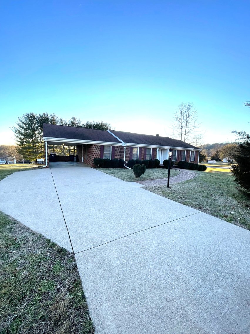 Image for 1102 Smith St, Bedford, VA 24523