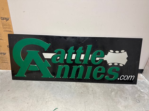 Image for Collectibles-Autographs, Posters & More (Phase 2 & Cattle Annies)