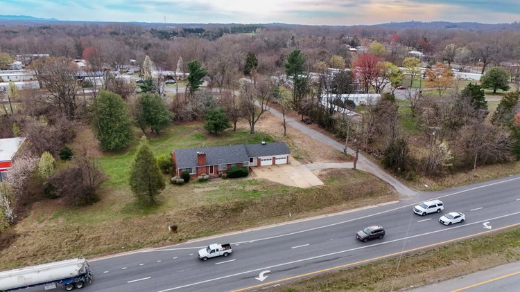 Image for 1001 E Lynchburg Salem Tpke, Bedford, VA 24523