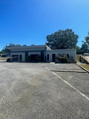 Image for 1401 Lakeside Dr, Lynchburg, VA 24501