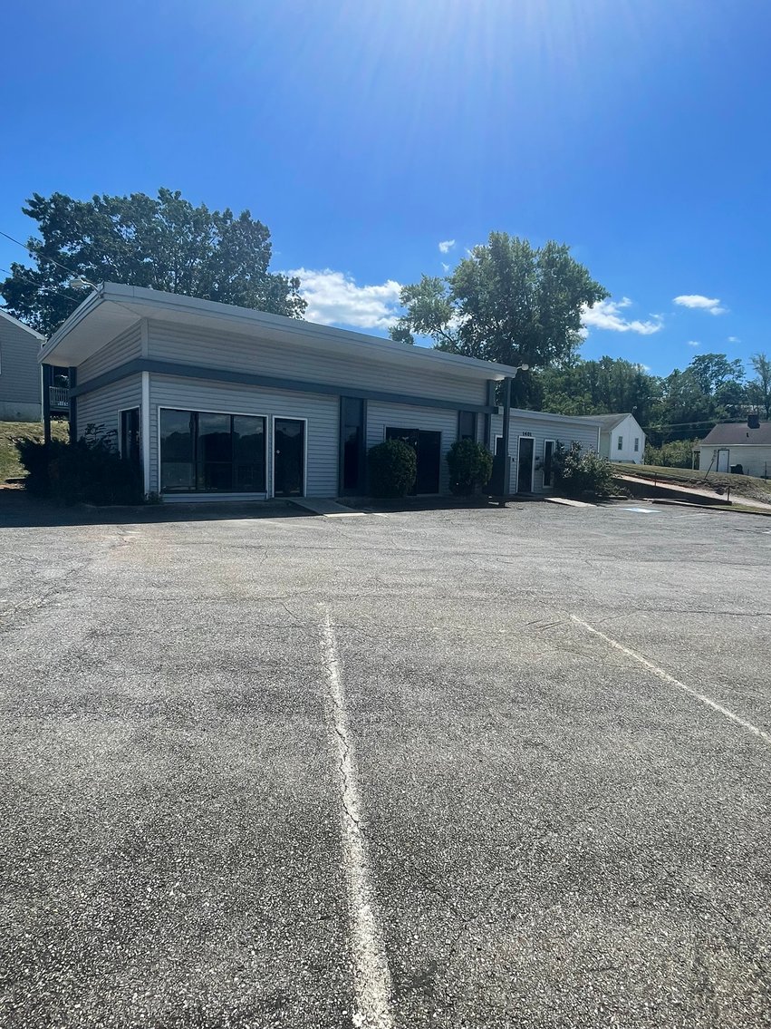 Image for 1401 Lakeside Dr, Lynchburg, VA 24501