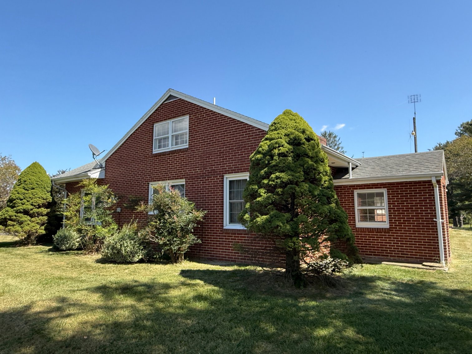 Image for 4BR/2BA Brick Ranch Home on 10+ Acres