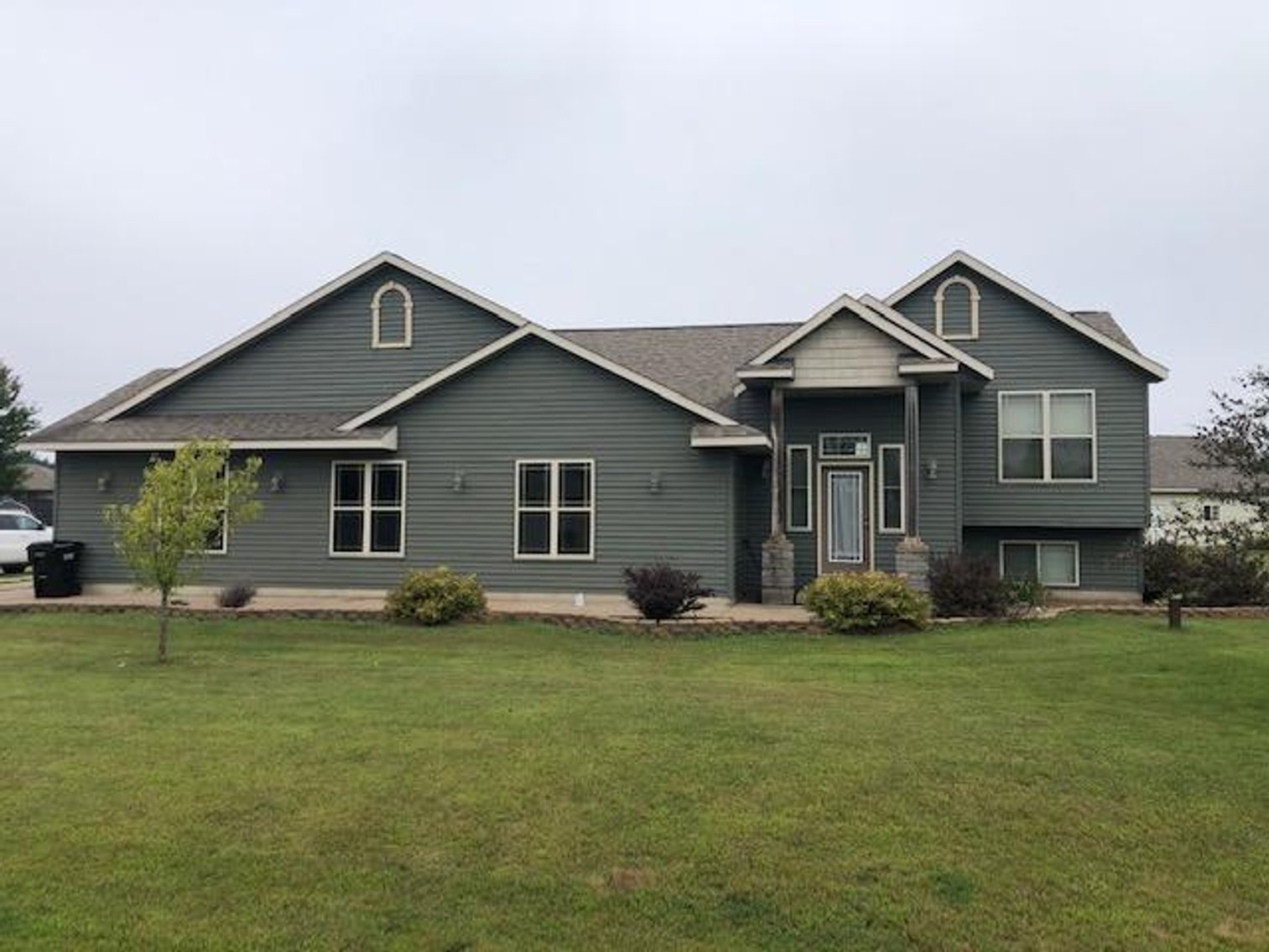 Image for 5 BED 3BA Home on Lot - Chippewa Falls, WI