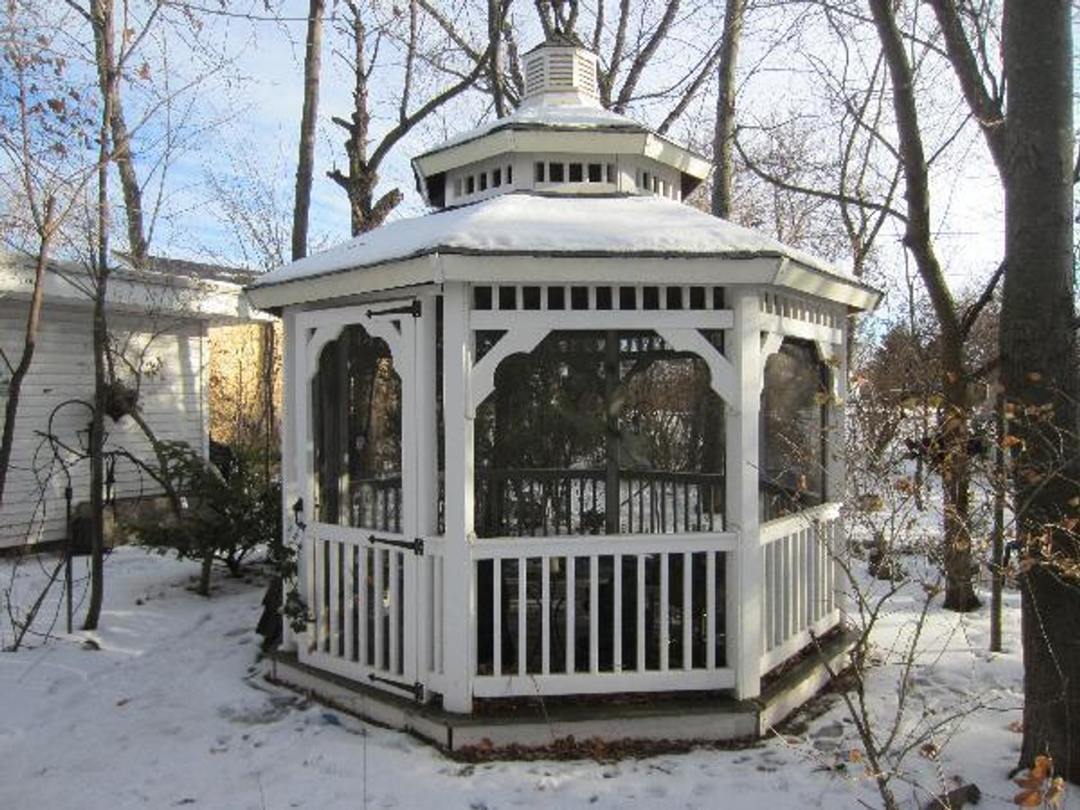 Image for Appliances, New Clothing, Dishes, Jewelry & More - Appleton, WI