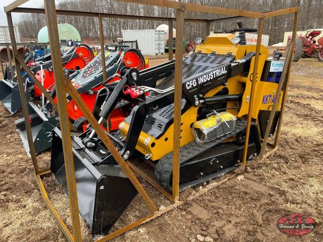 Image for Skidsteer KKTAA27 Loader - Yellow