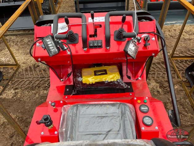Image for SDA-140W Wheel Loader - Red