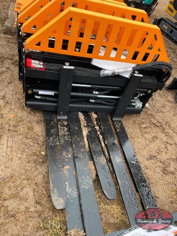 Image for Hydraulic Pallet Fork - Orange/Black