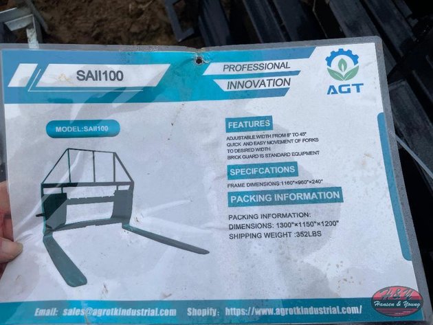 Image for Pallet Forks (Black) - 4,000lbs Rating