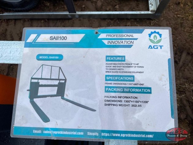 Image for Pallet Forks (Black) - 4,000lbs Rating