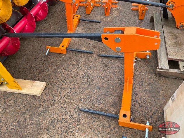 Image for Bale Spear Attachment - 3pt