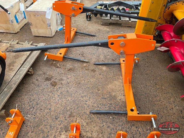 Image for Bale Spear Attachment - 3pt