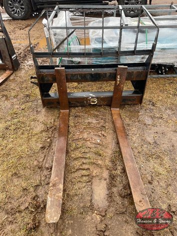 Image for John Deere Pallet Forks - Prairie Farm, WI