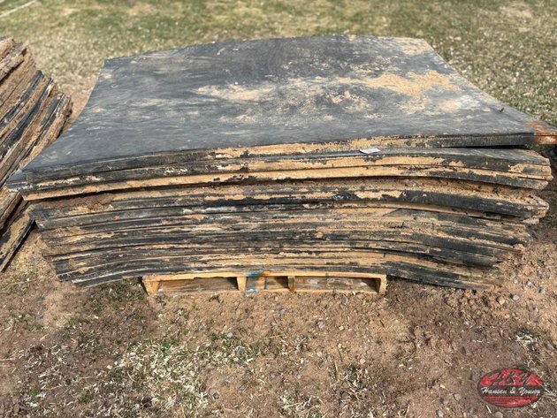 Image for Pallet of Cow Mats - Barronett Wi