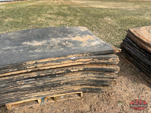 Image for Pallet of Cow Mats - Barronett Wi