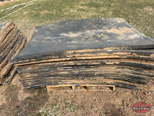 Image for Pallet of Cow Mats - Barronett Wi