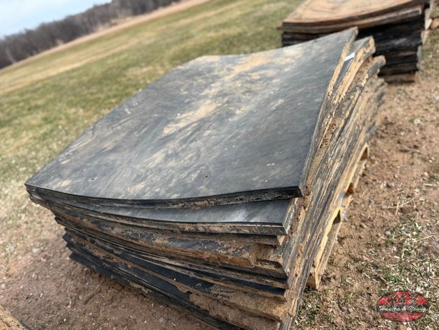 Image for Pallet of Cow Mats - Barronett Wi