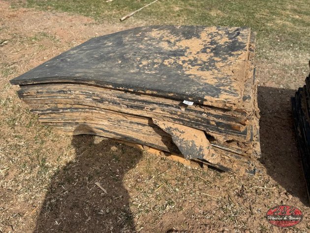 Image for Pallet of Cow Mats - Barronett Wi