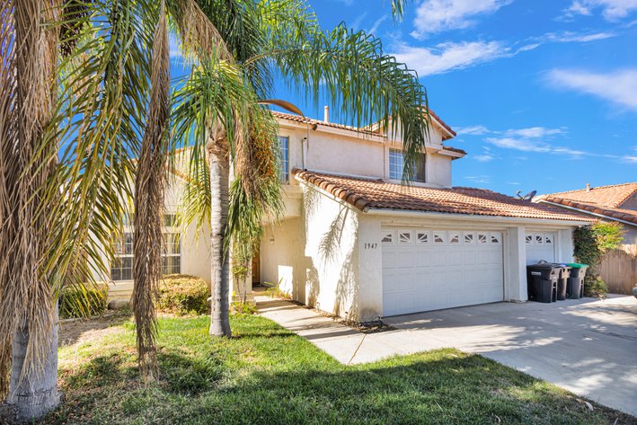 Image for Luxe Hemet Retreat