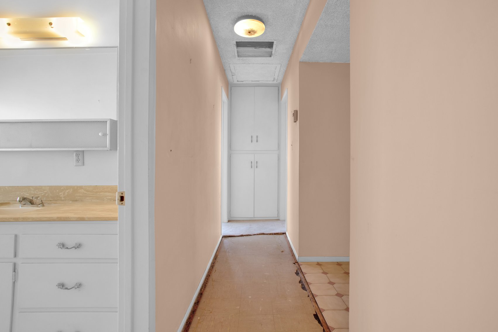 Image for Hesperia Commercial Advantage